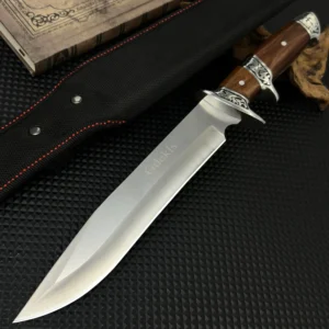 Wood handle with fixed blade, including sheath